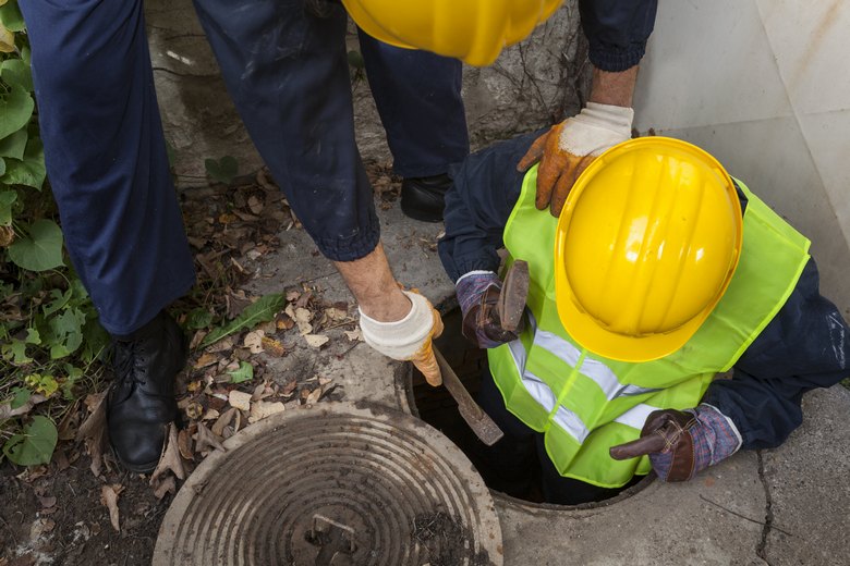 Repairing-Sewer-Pipes-Seattle-WA